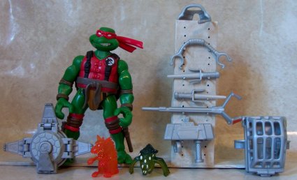 Monster Trapper Raphael with accessories