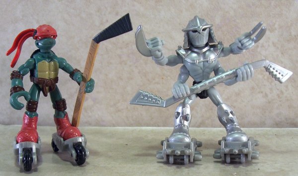 Raph and Shredder clone with accessories