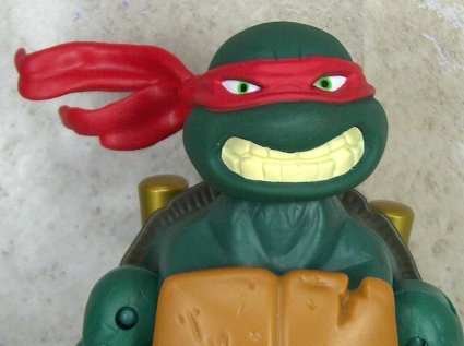 Battle Shell Raphael close up