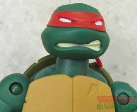 Battle Shell Raphael close up