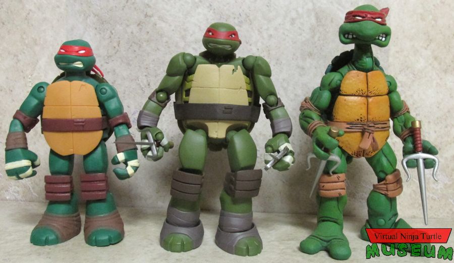 Battle Shell, Revoltech and NECA Raphael