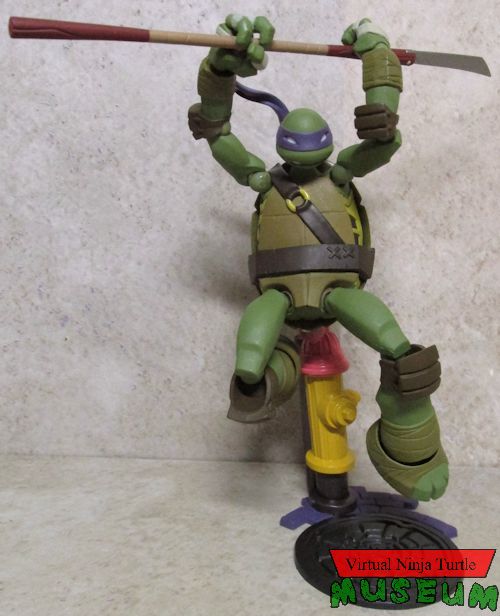 Revoltech Donatello leaping 1
