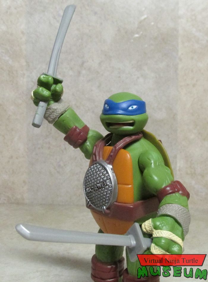 Hand-to-Hand Fighter Leonardo with swords