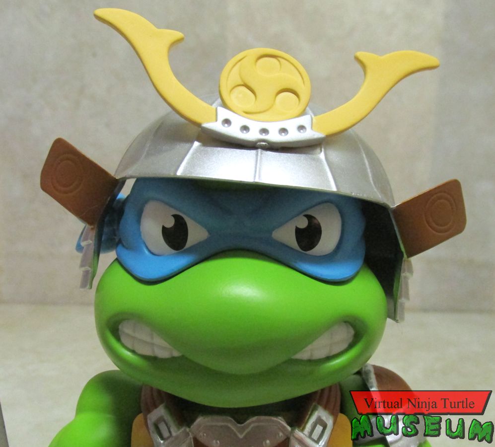 Samurai Leo with helmet close up