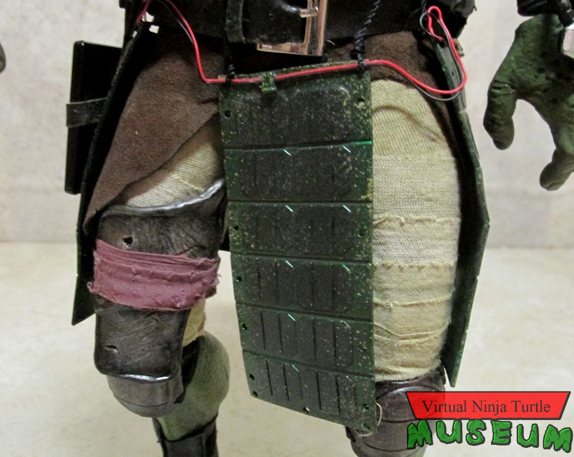 Donatello's skirt armor