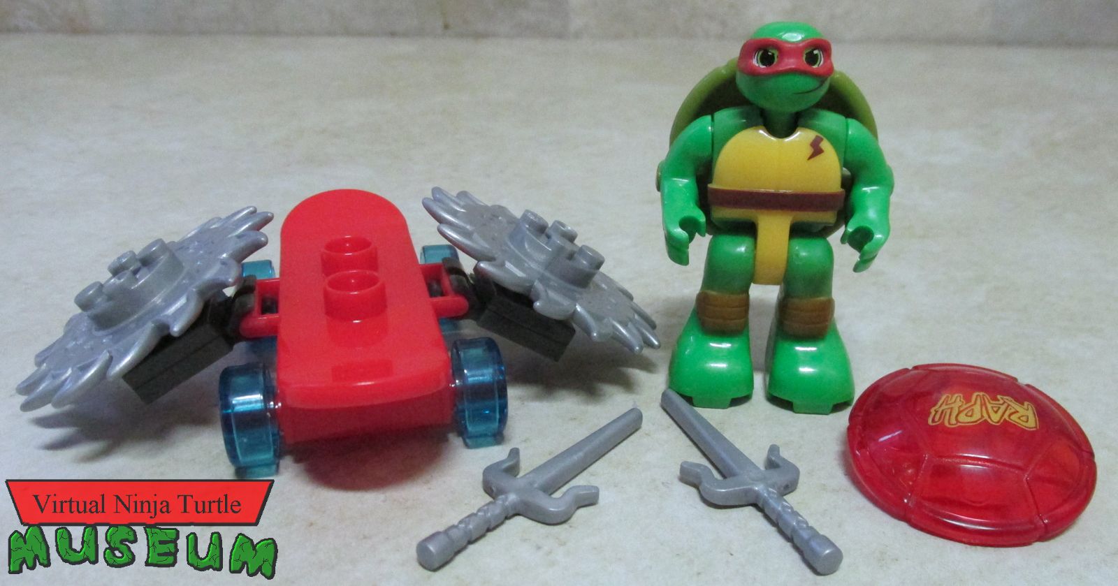 Raph skateboard set