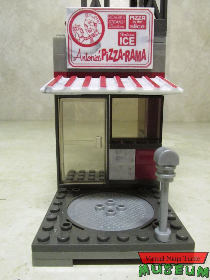 Pizzeria front