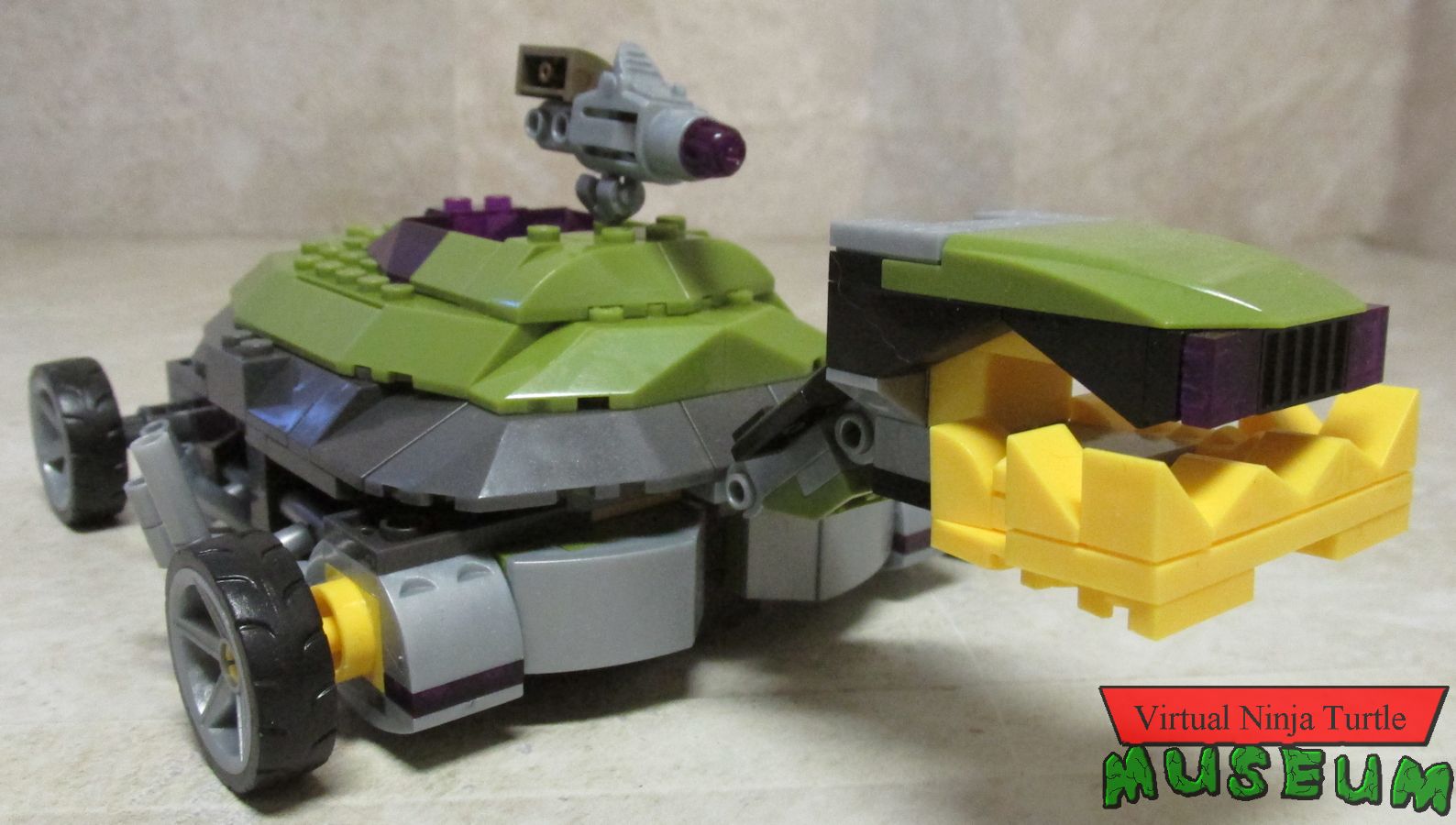Turtle Mech vehicle front view