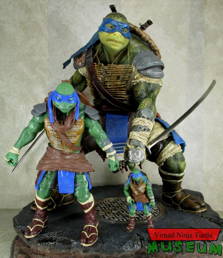 Leonardo statues with movie action figures