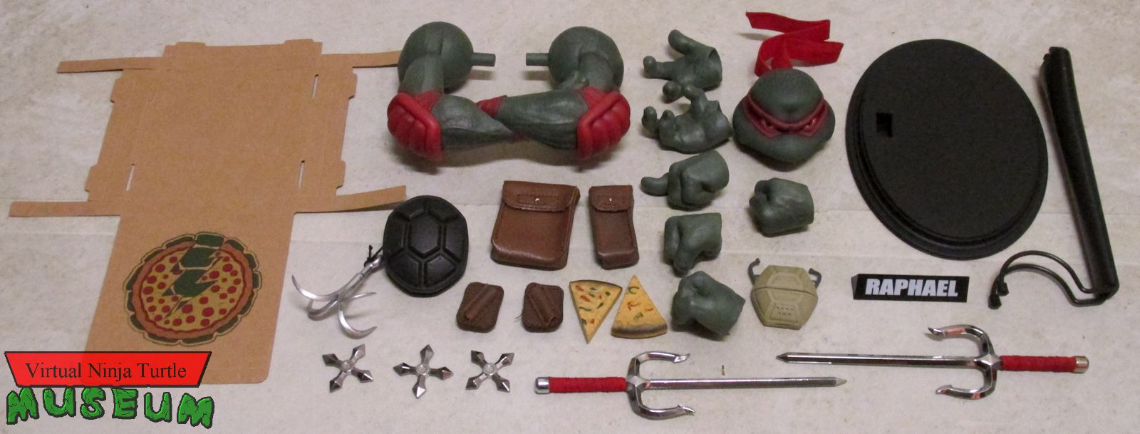 Raphael accessories