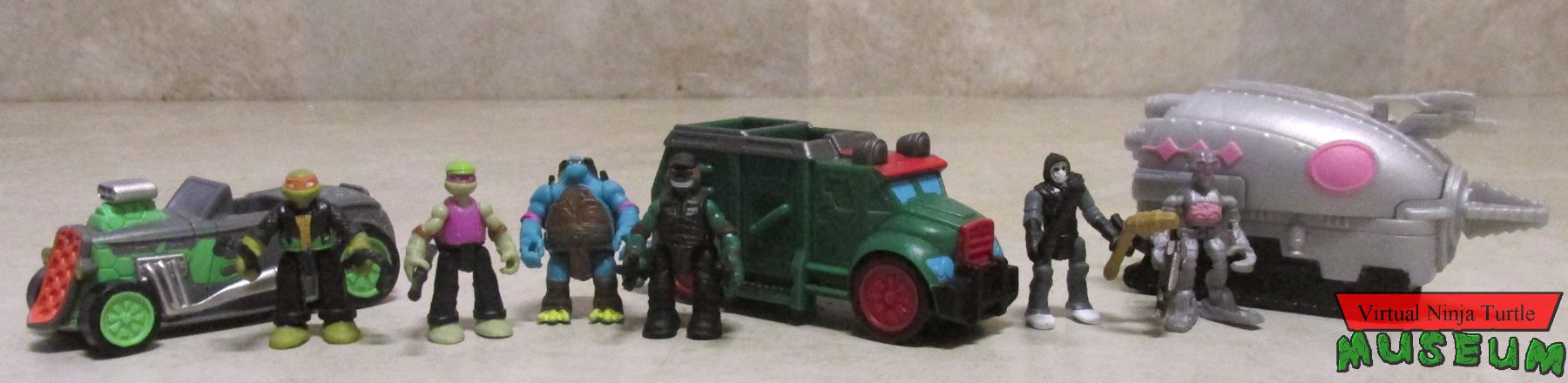 Micro Mutants Vehicle Sets Series 2 group photo