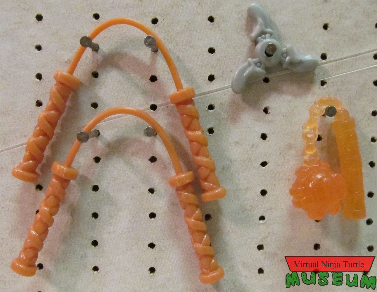Battle Shell Michelangelo accessories