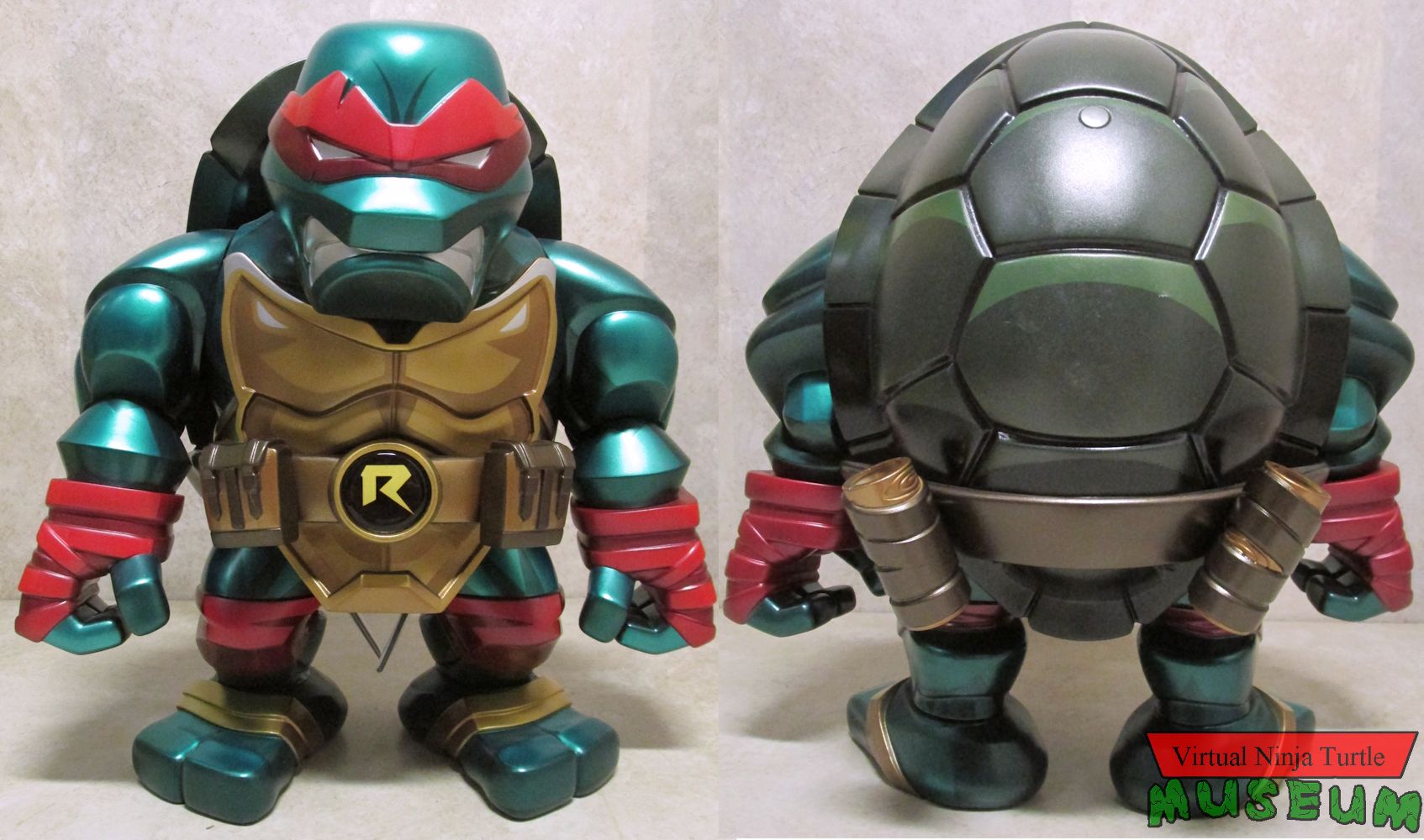 Metallic Edition Raphael front and back