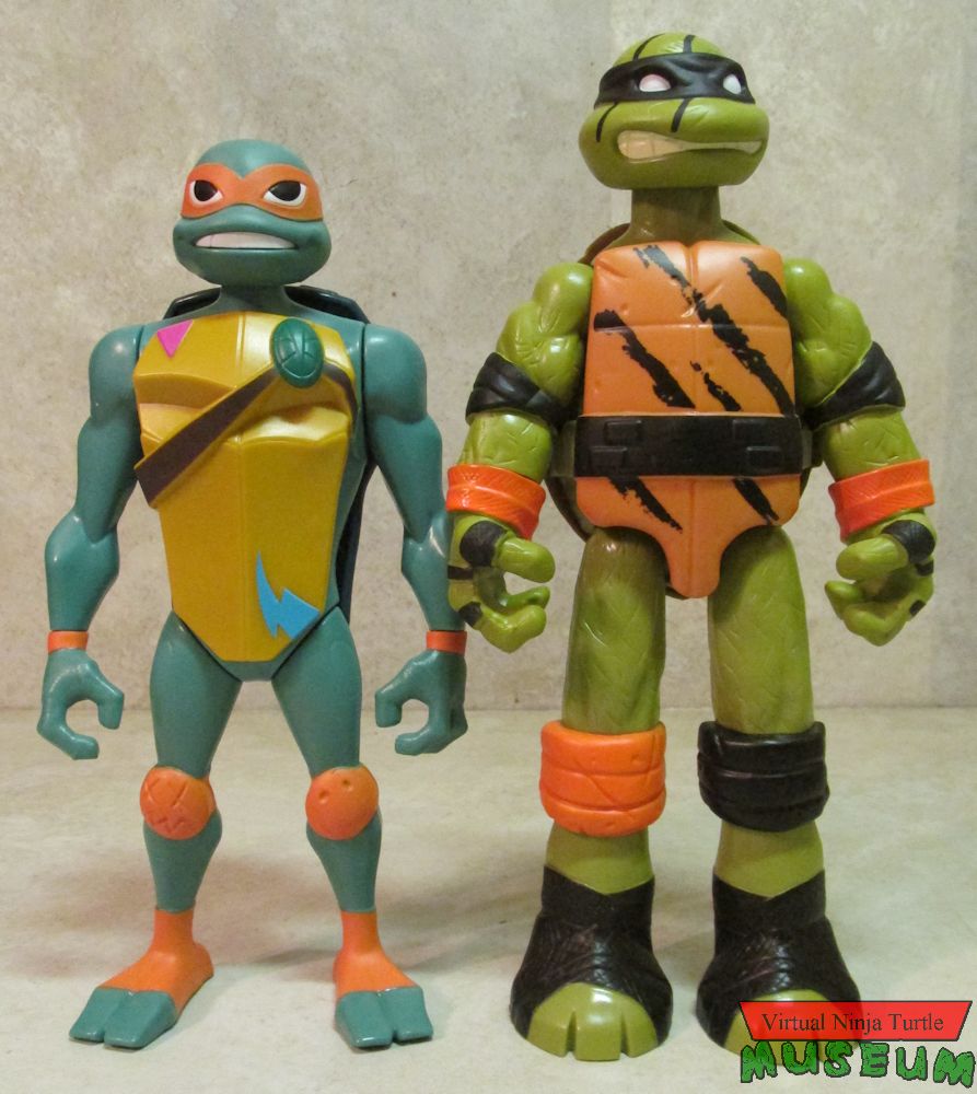 Rise of the TMNT XL Michelangelo and Super Ninja Mutant XL Michelangelo