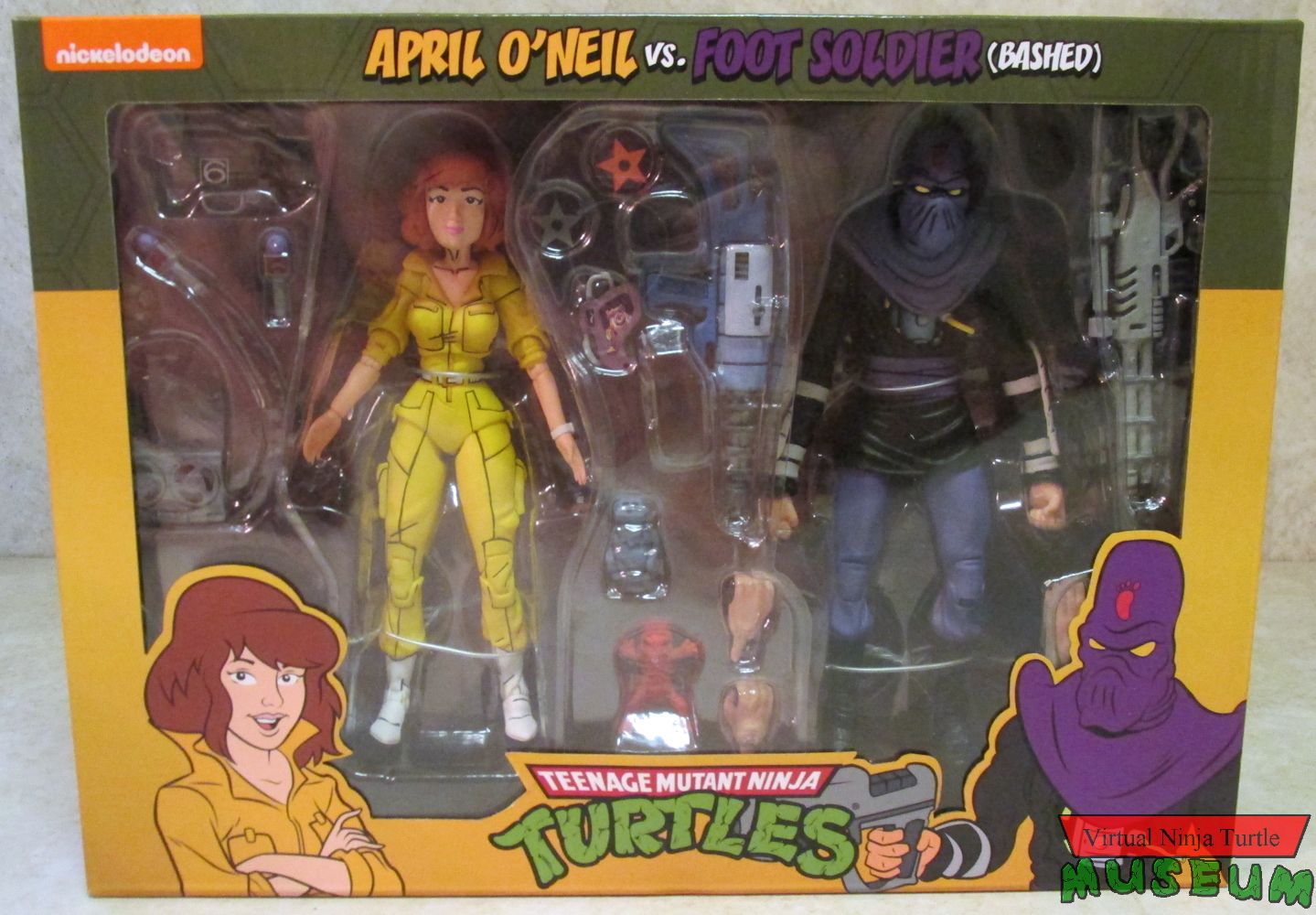 April O'Neil & Foot Soldier box front