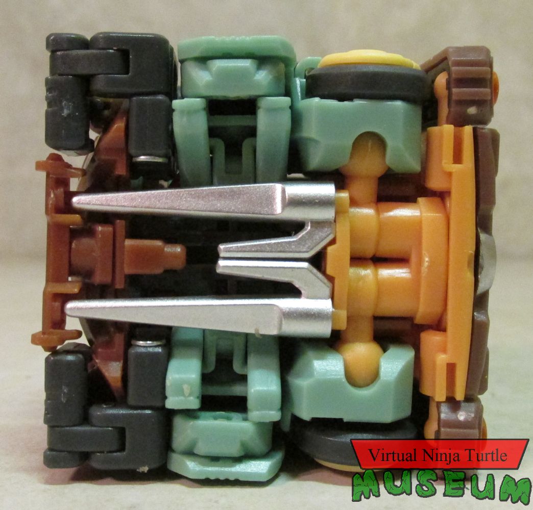 Raph weapon storage 1