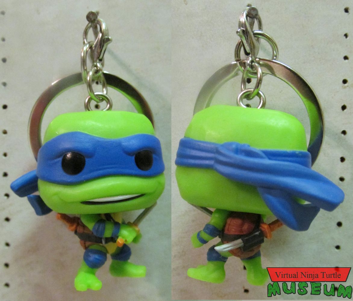  Mutant Mayhem Leonardo keychain front and back