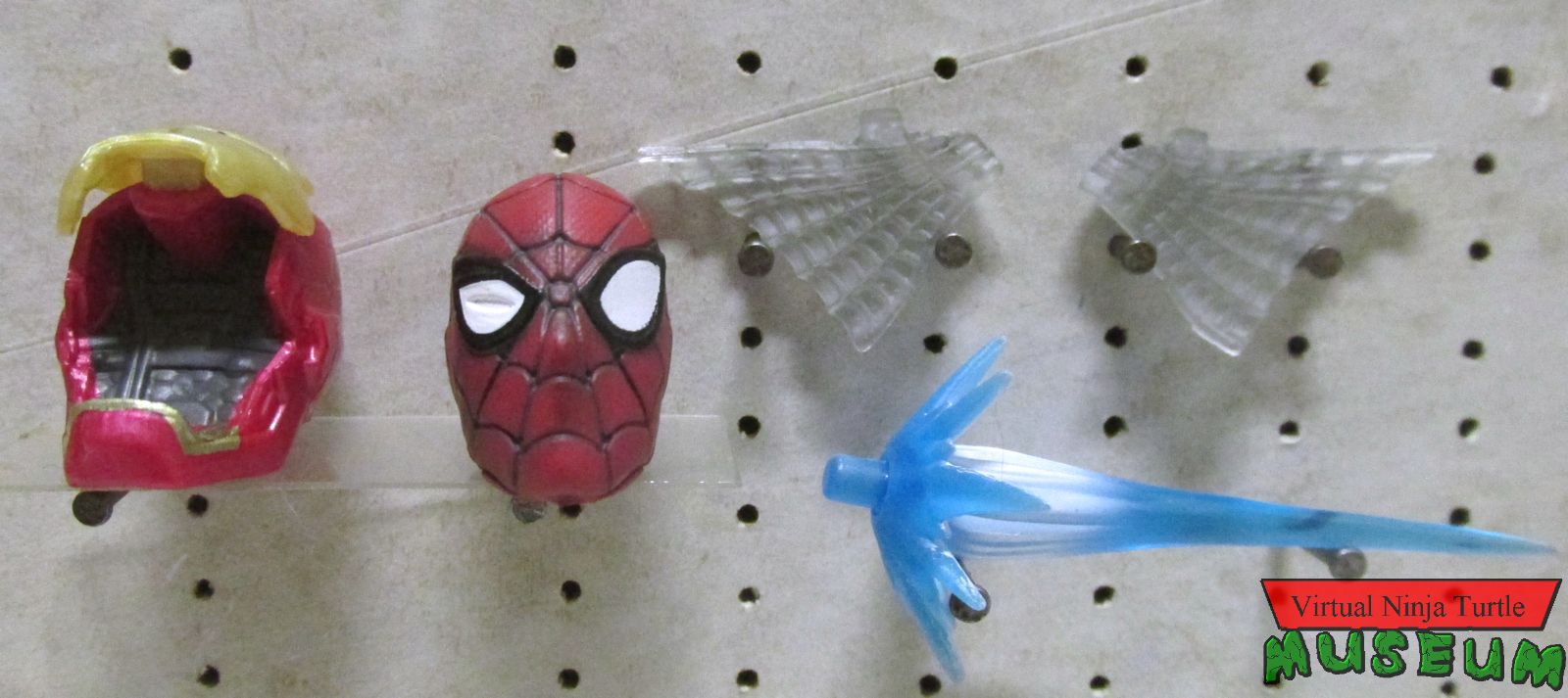 Homecoming Spider-Man and Iron Man Sentry accessories