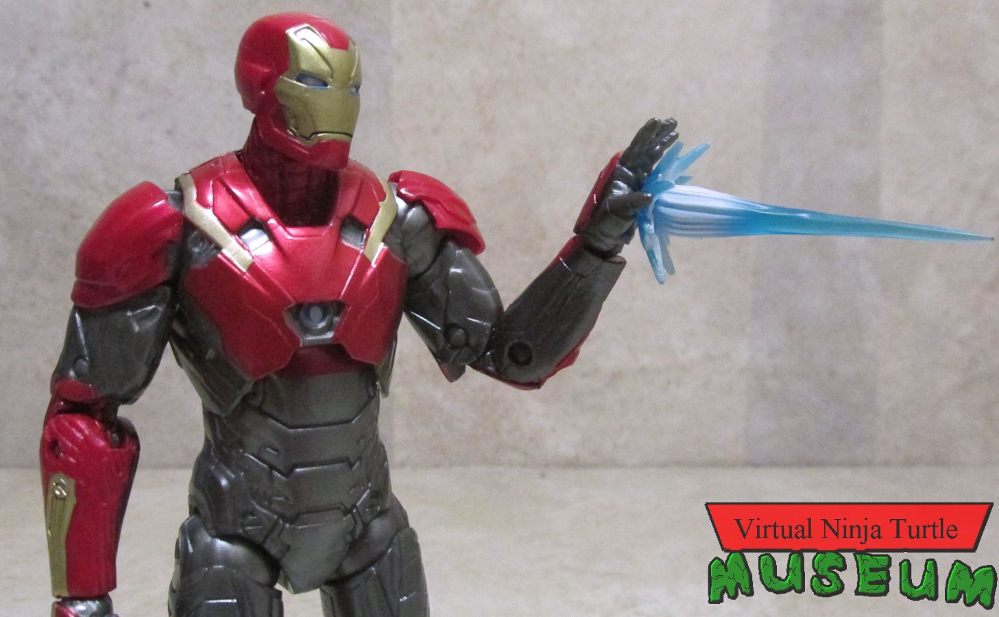 Iron Man Sentry with blast effect