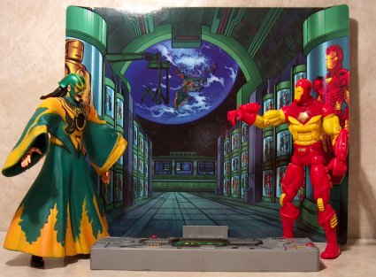 Mandarin & Iron Man with backdrop