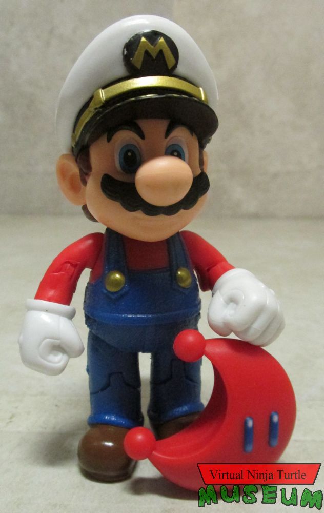 Captain Mario with power moon