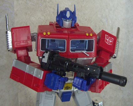 Optimus with cannon