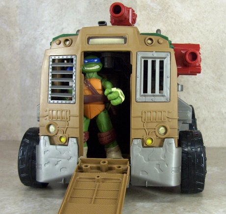 Teenage Mutant Ninja Turtle Shell Raiser