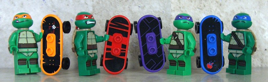 Turtles withskateboards