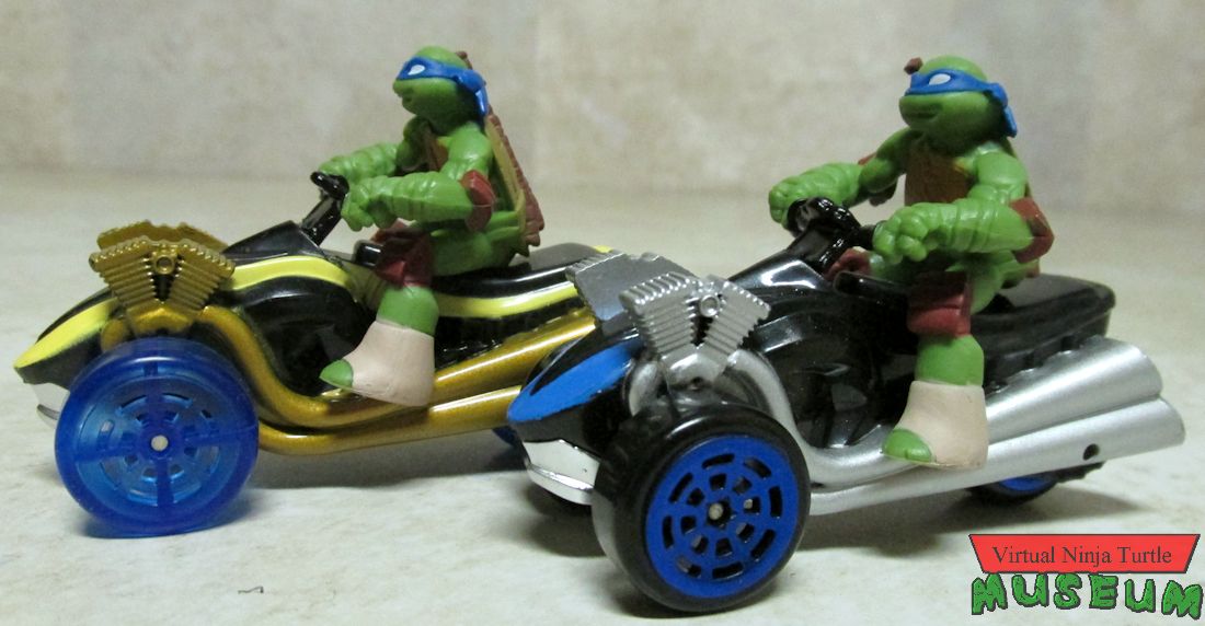 Teenage Mutant Ninja Turtles T-Machines Leonardo in Stealth Bike Diecast Vehicle