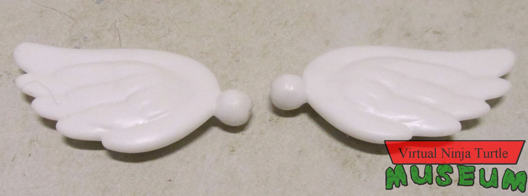 Parabones accessory wings